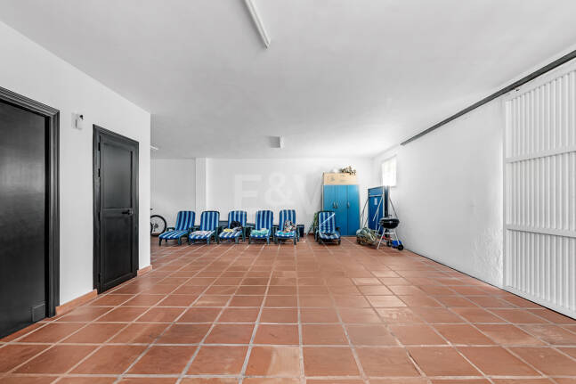 Villa de charme en style classique à Elviria