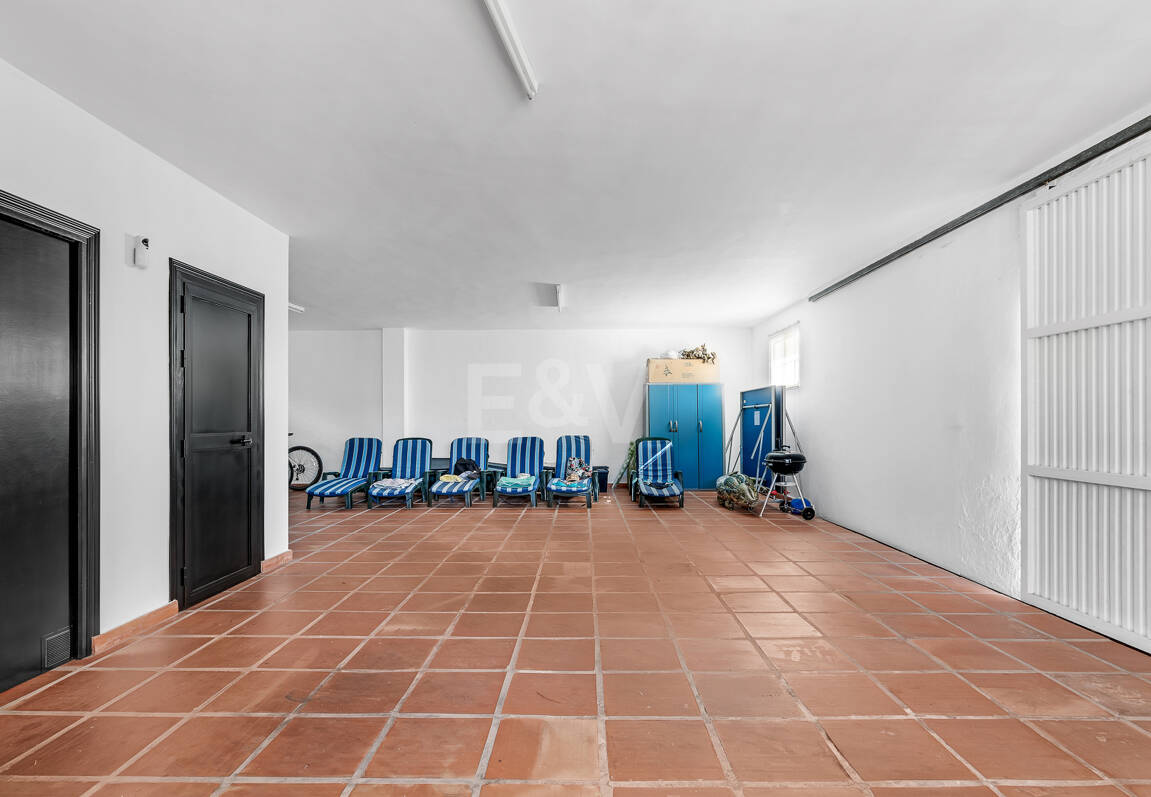 Villa de charme en style classique à Elviria