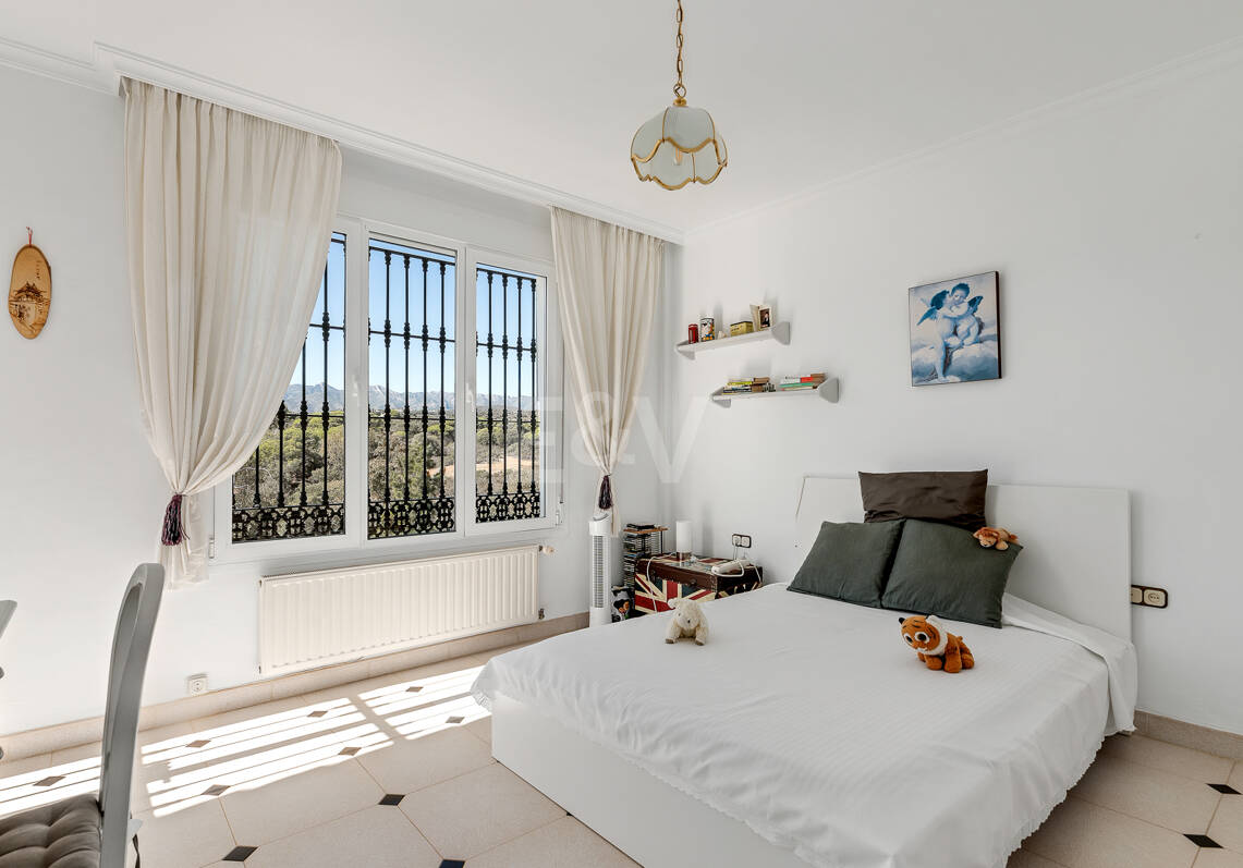 Charmig Villa i klassisk stil i Elviria