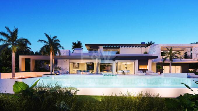 Exceptionell El Paraíso Alto Project Villa med utsikt över havet