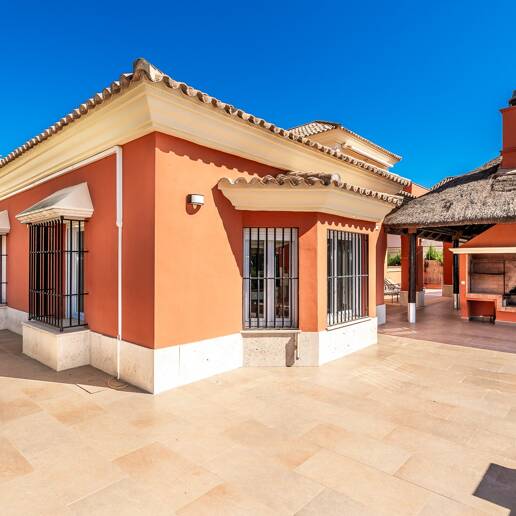Golffront Villa i Los Monteros