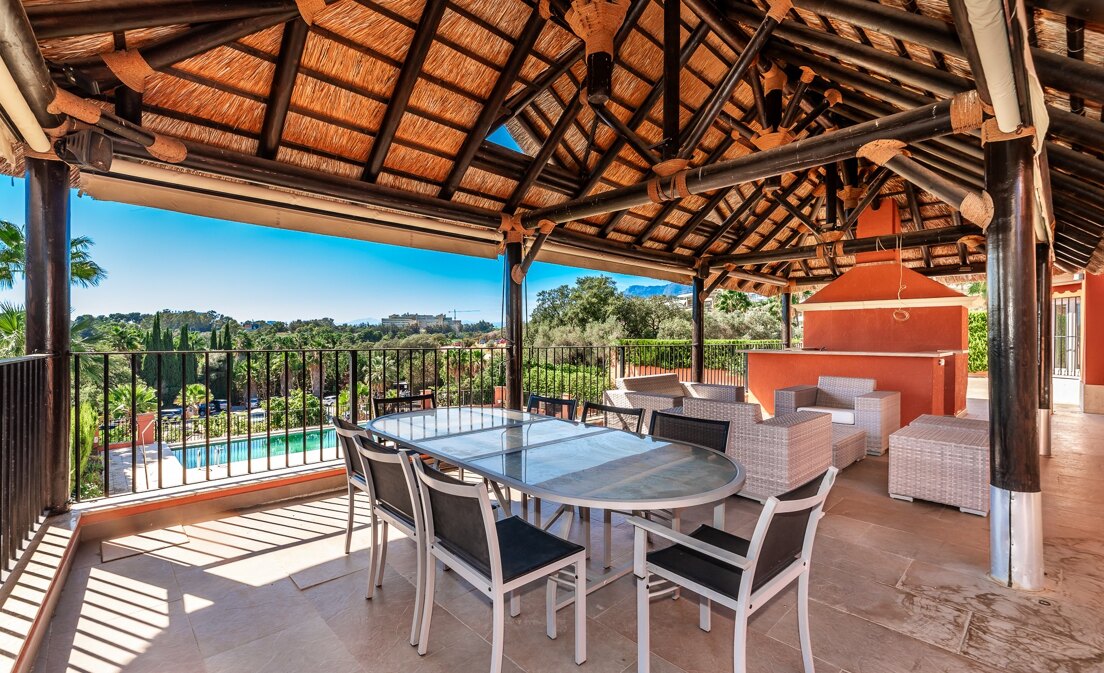 Golf-front Villa in Los Monteros