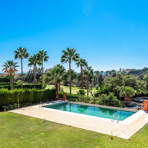 Golffront Villa i Los Monteros