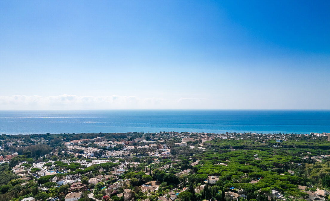 New Luxury Villa with Sea Views in Hacienda Las Chapas