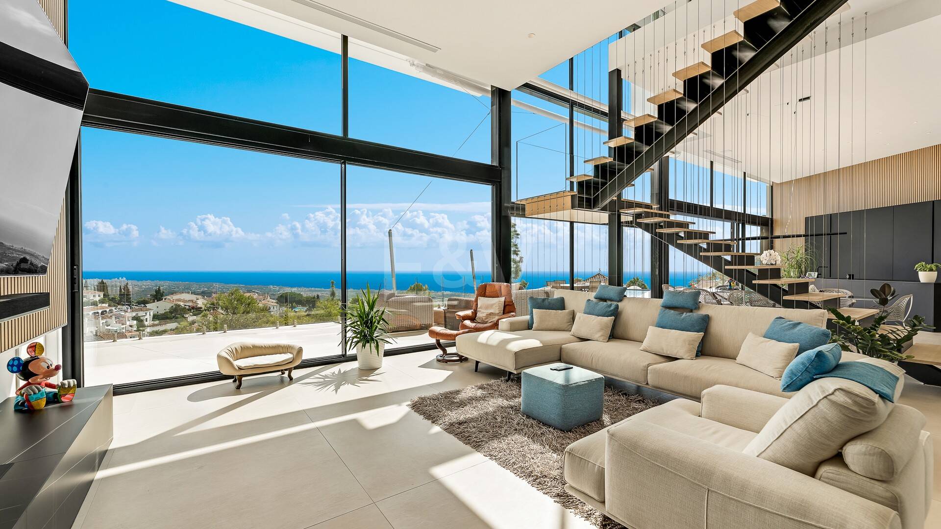 Außergewöhnliche Designervilla in Los Altos de Los Monteros