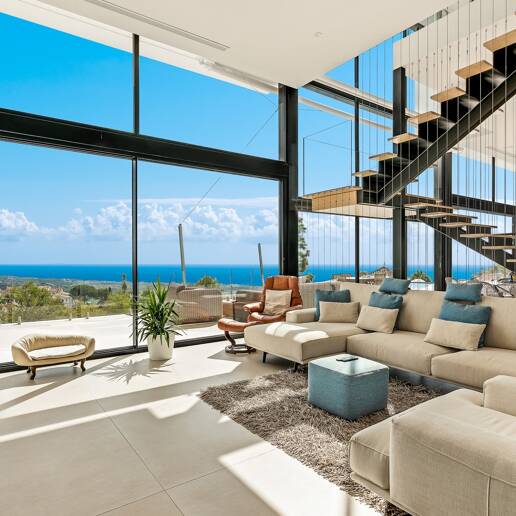 Villa i Altos de Los Monteros med exceptionell design