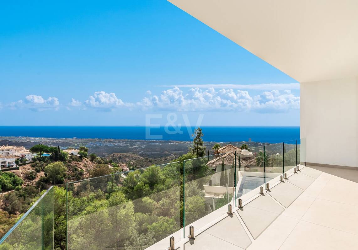 Villa à Altos de Los Monteros avec design exceptionnel