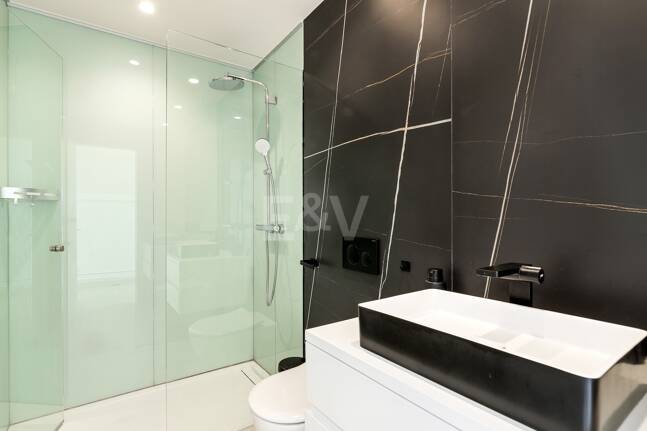 Außergewöhnliche Designervilla in Los Altos de Los Monteros