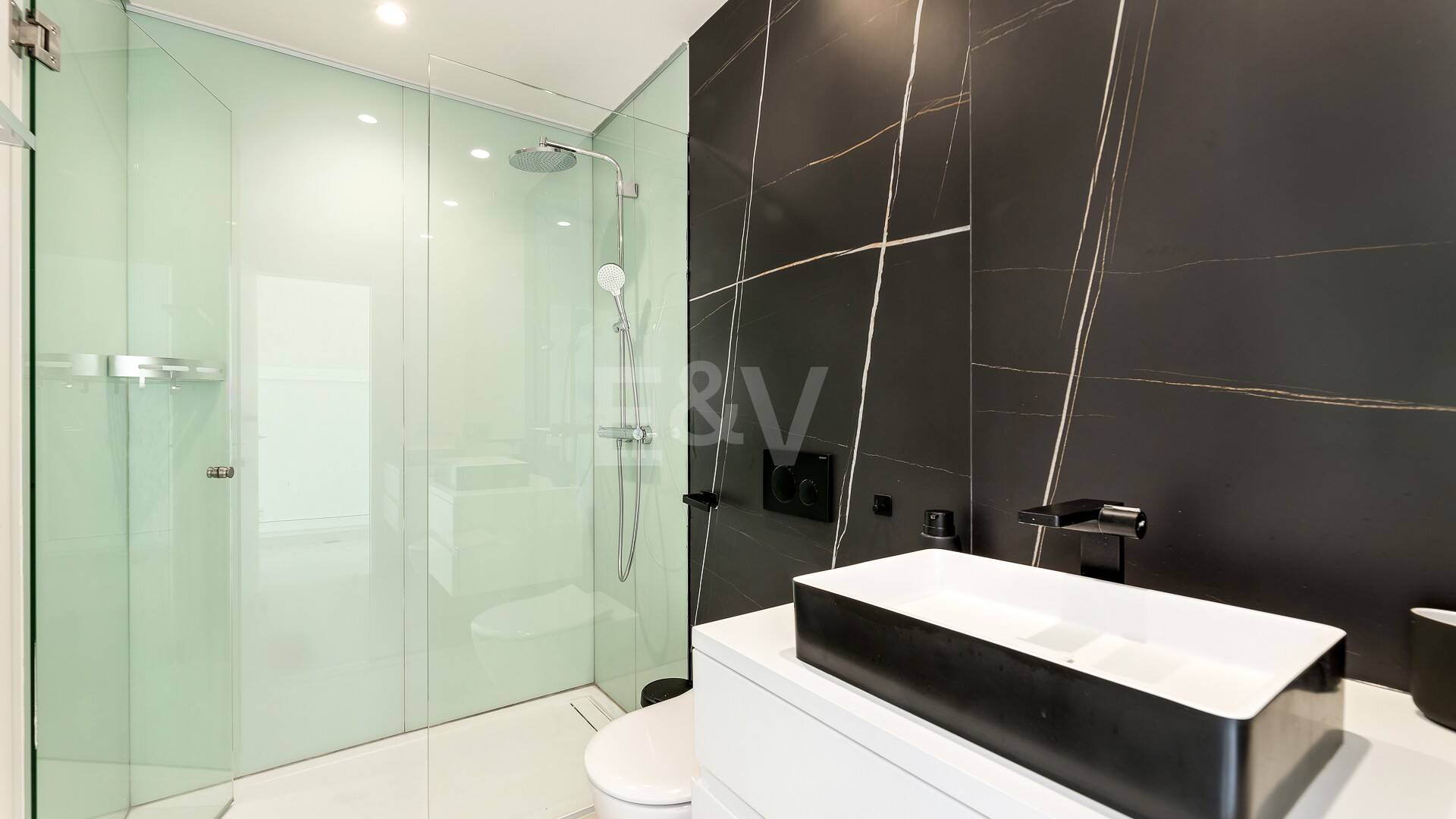 Villa à Altos de Los Monteros avec design exceptionnel