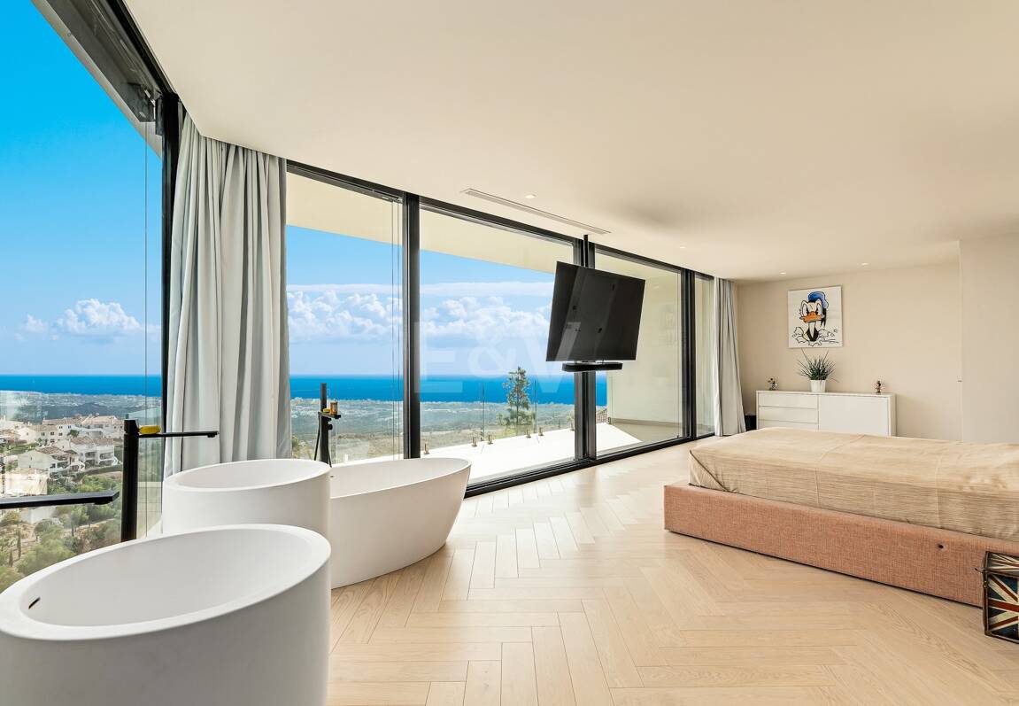 Außergewöhnliche Designervilla in Los Altos de Los Monteros