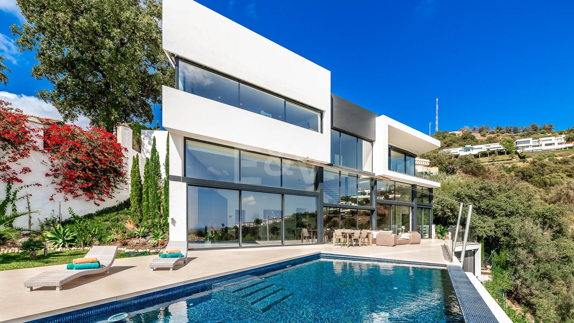 Außergewöhnliche Designervilla in Los Altos de Los Monteros