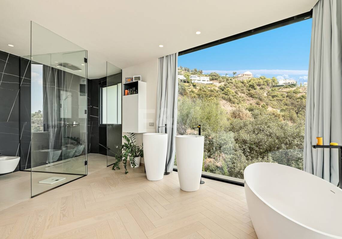 Villa à Altos de Los Monteros avec design exceptionnel
