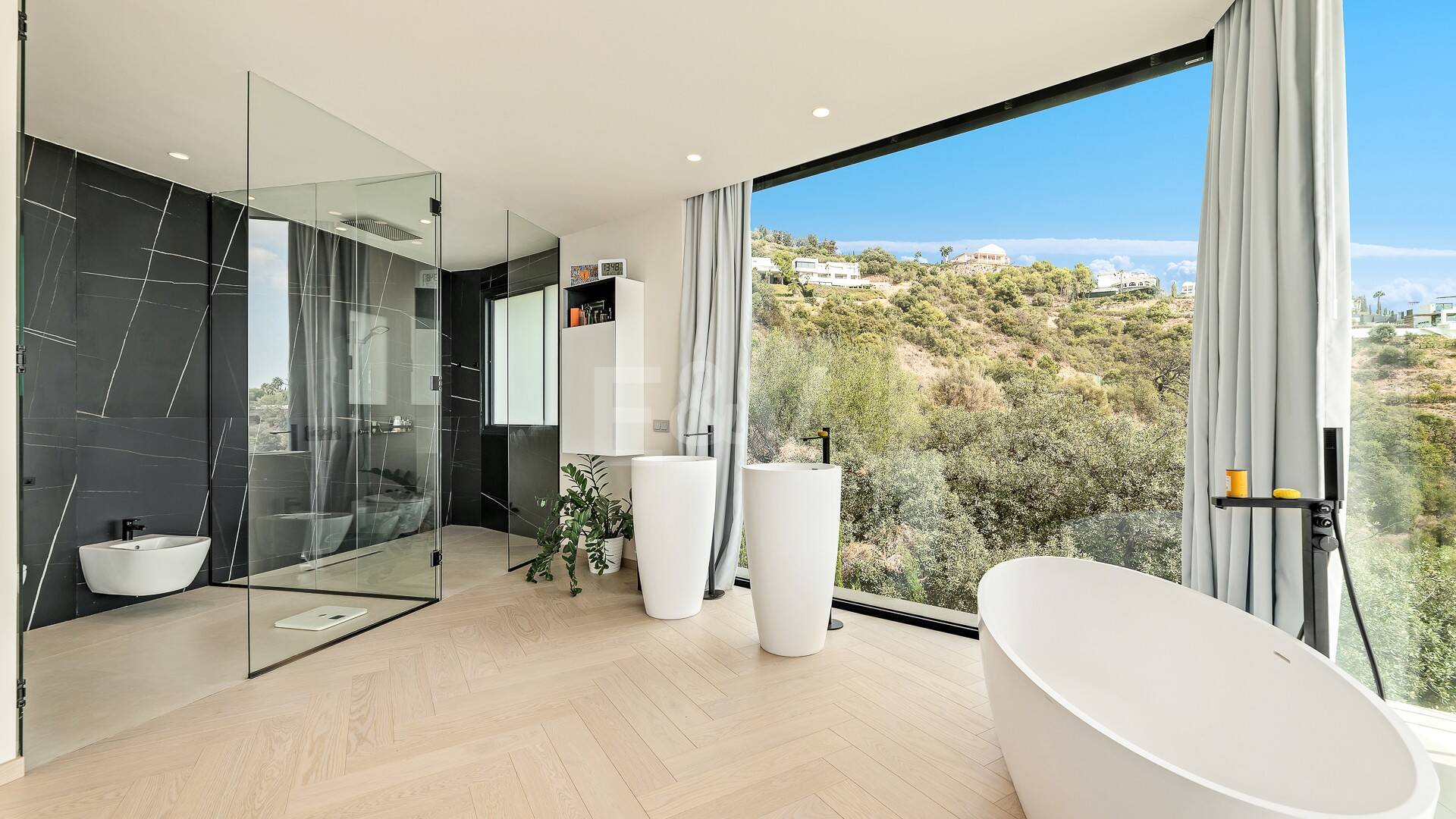 Villa à Altos de Los Monteros avec design exceptionnel