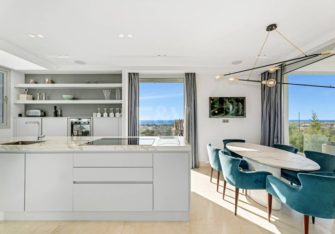 Elegante Exklusive Villa in Nueva Andalucia