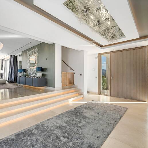 Elegante Exklusive Villa in Nueva Andalucia