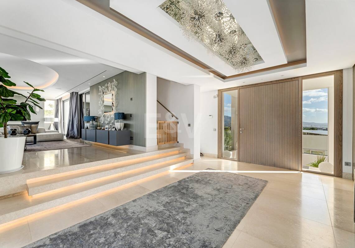 Elegante Exklusive Villa in Nueva Andalucia