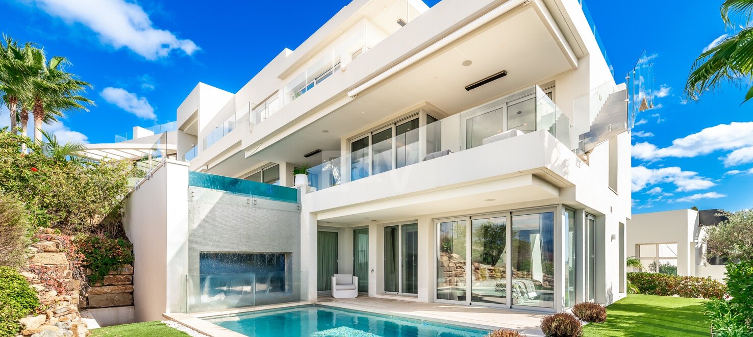 Elegant Exclusive Villa in Nueva Andalucia