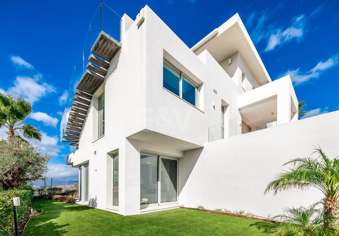 Elegante Exklusive Villa in Nueva Andalucia