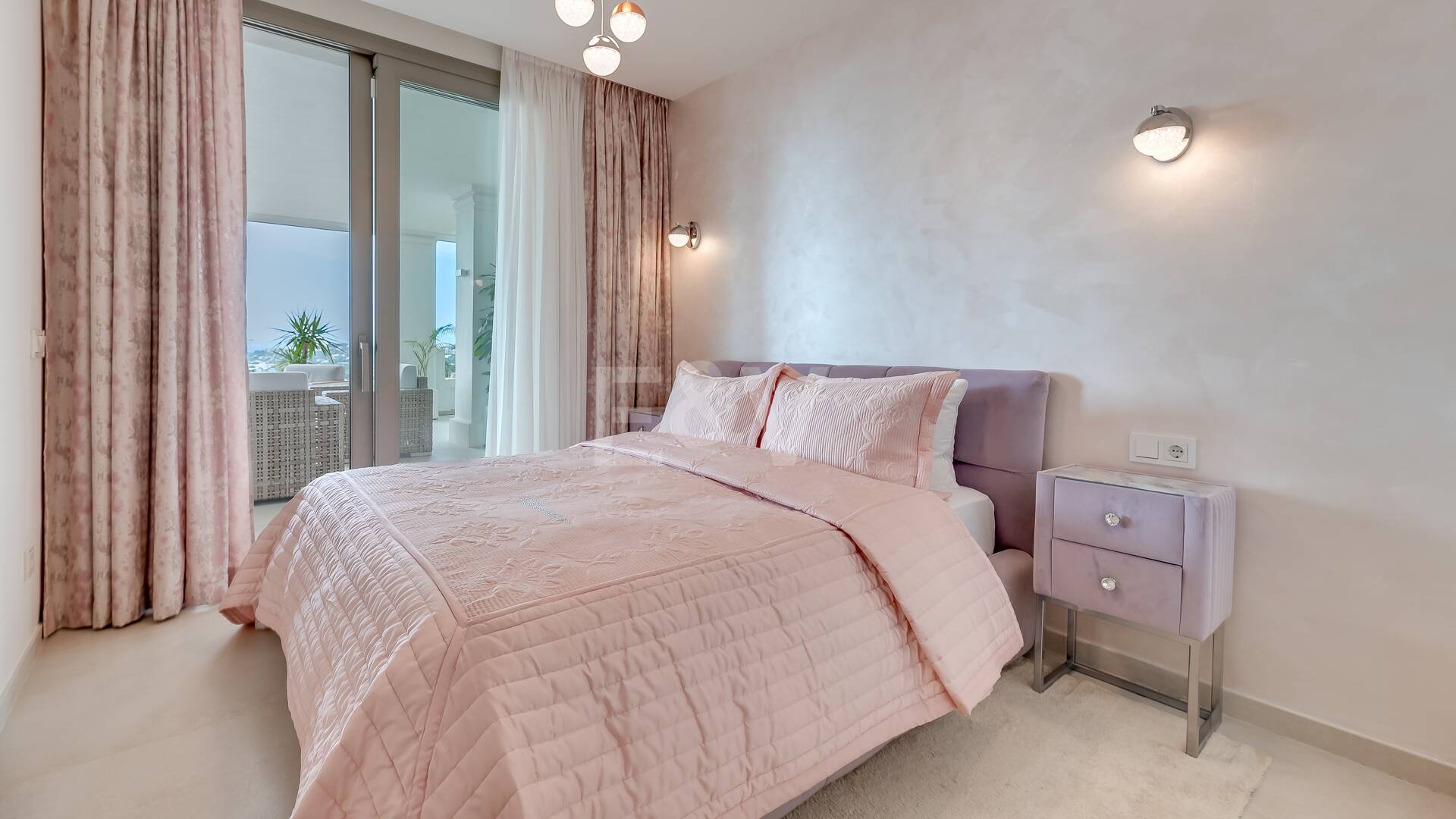 Lägenhet med havsutsikt i Aloha