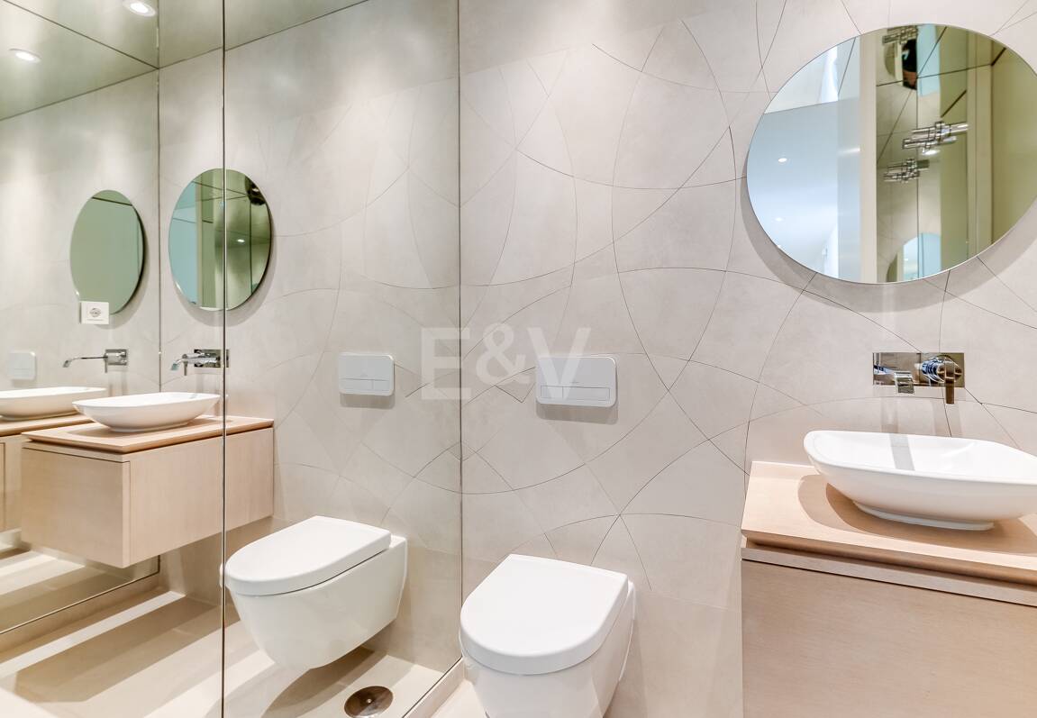 Apartamento con impresionantes vistas al mar en Aloha.