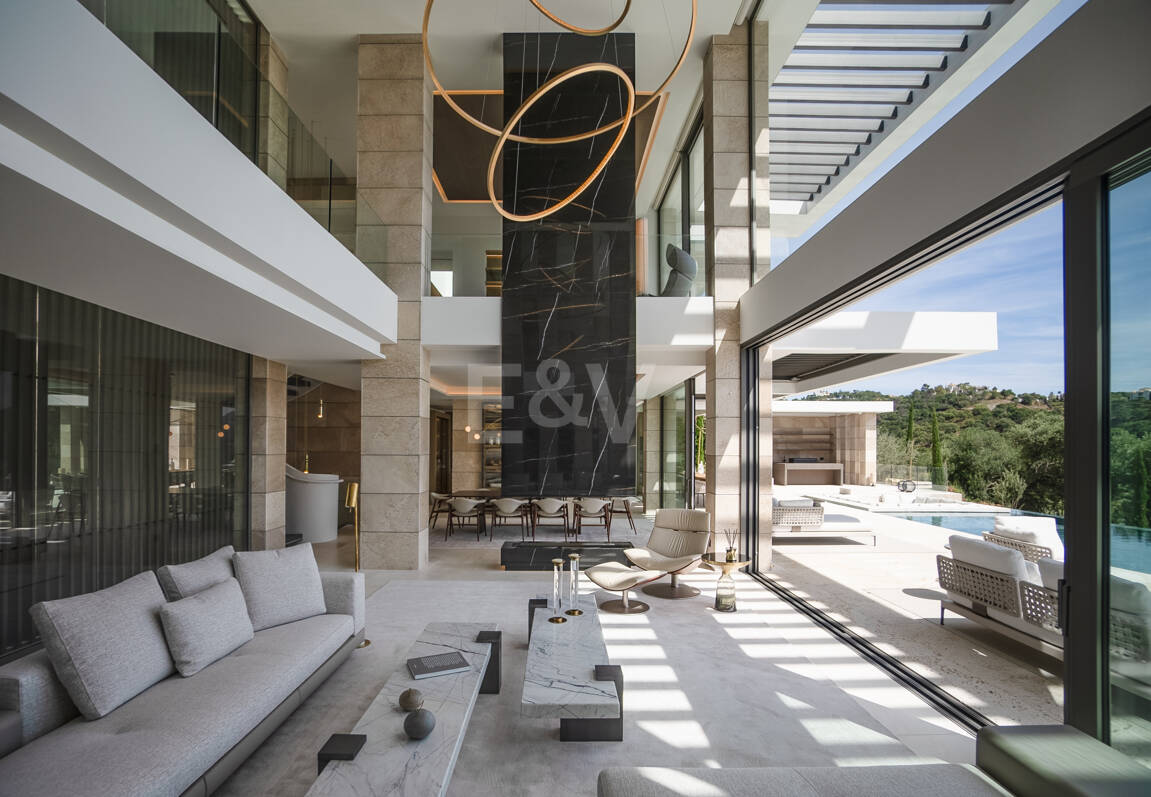 Exceptionell hållbar herrgård med fascinerande utsikt