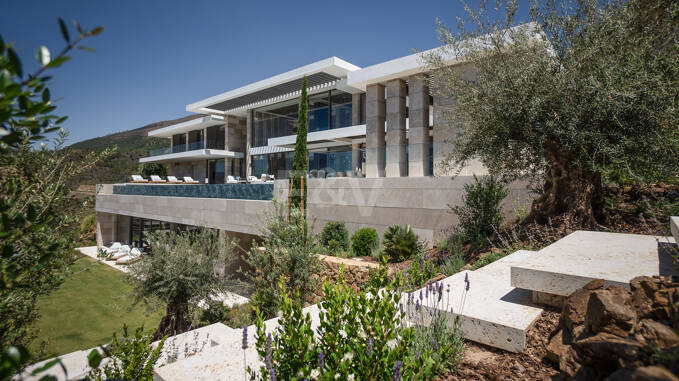 Exceptional Sustainable Mansion with Mesmerizing Views in La Zagaleta