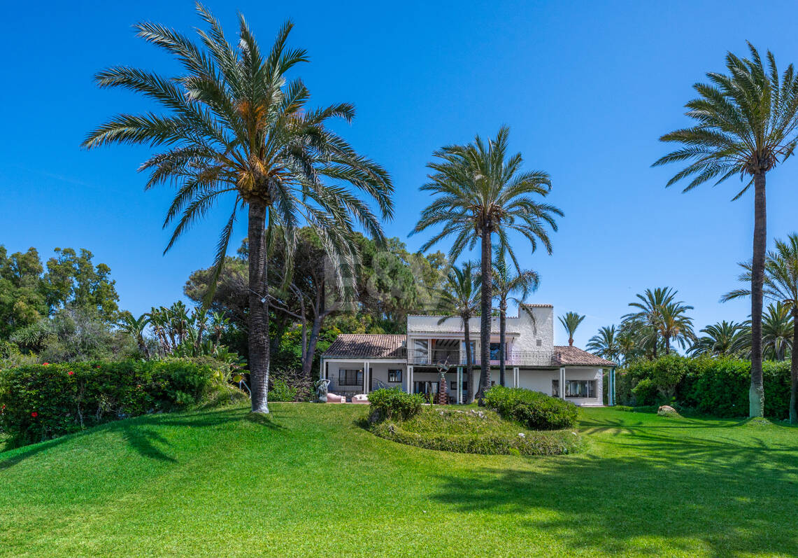 Exceptionell egendom att bygga en Frontline Beach Villa i Reserva de Los Monteros