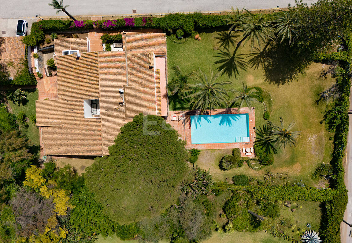 Einzigartiges Objekt zur Errichtung einer Strandvilla am Meer in Reserva de Los Monteros
