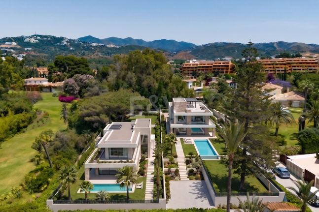 Einzigartiges Objekt zur Errichtung einer Strandvilla am Meer in Reserva de Los Monteros