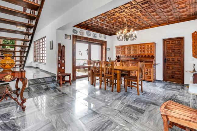 Einzigartiges Objekt zur Errichtung einer Strandvilla am Meer in Reserva de Los Monteros