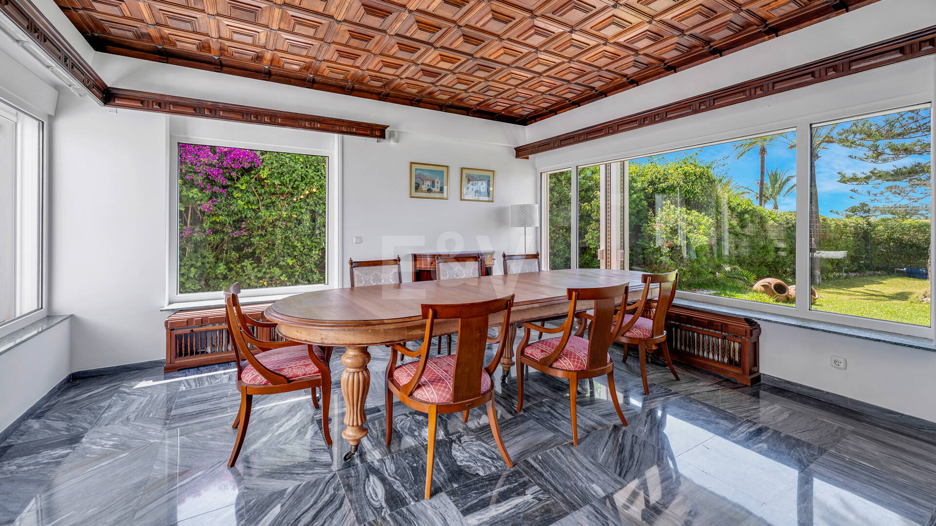 Einzigartiges Objekt zur Errichtung einer Strandvilla am Meer in Reserva de Los Monteros