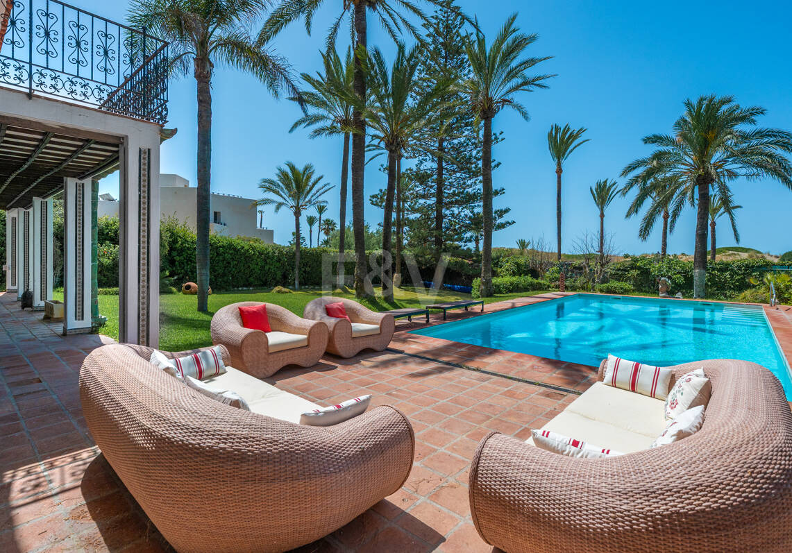 Exceptionell egendom att bygga en Frontline Beach Villa i Reserva de Los Monteros