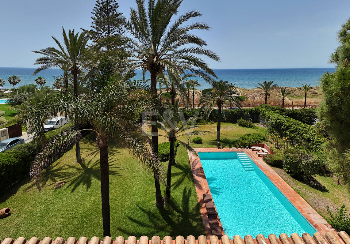Exceptionell egendom att bygga en Frontline Beach Villa i Reserva de Los Monteros