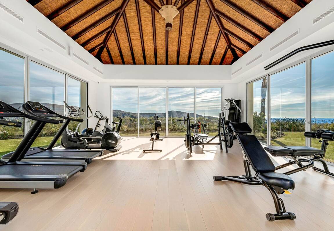 Tranquil Duplex Appartement avec vue sur le jardin et la mer à Marbella Club Golf Resort