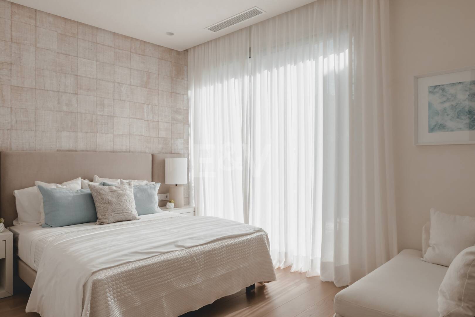 Tranquil Duplex Appartement avec vue sur le jardin et la mer à Marbella Club Golf Resort