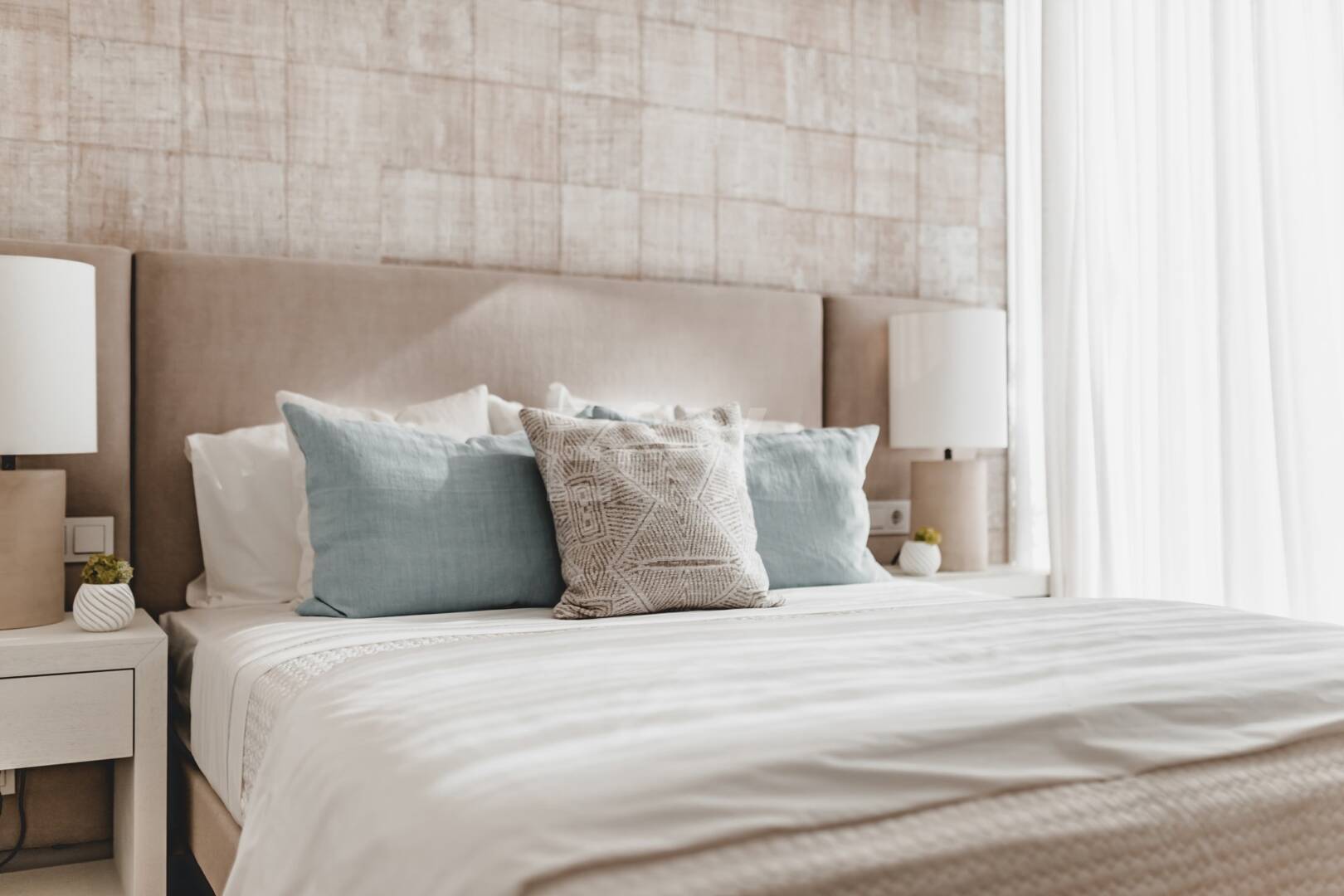 Spokojny apartament z widokiem na morze i ogród w Marbella Club Golf Resort