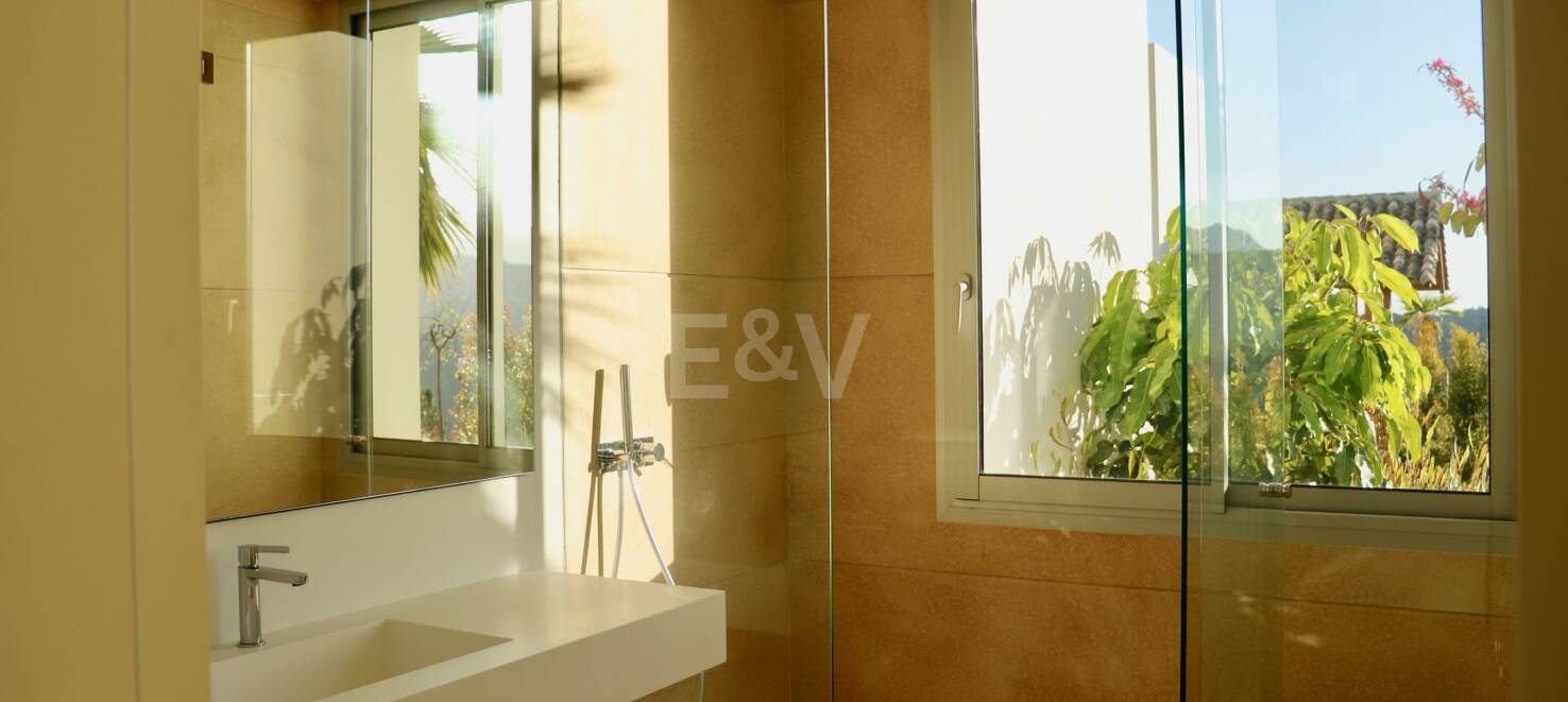 Erdgeschosswohnung im Marbella Club Golf Resort mit Aussicht