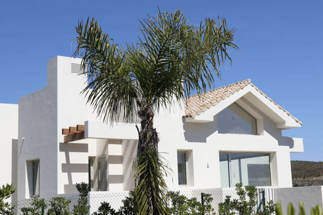 Apartamento en planta baja en Marbella Club Golf Resort con vistas