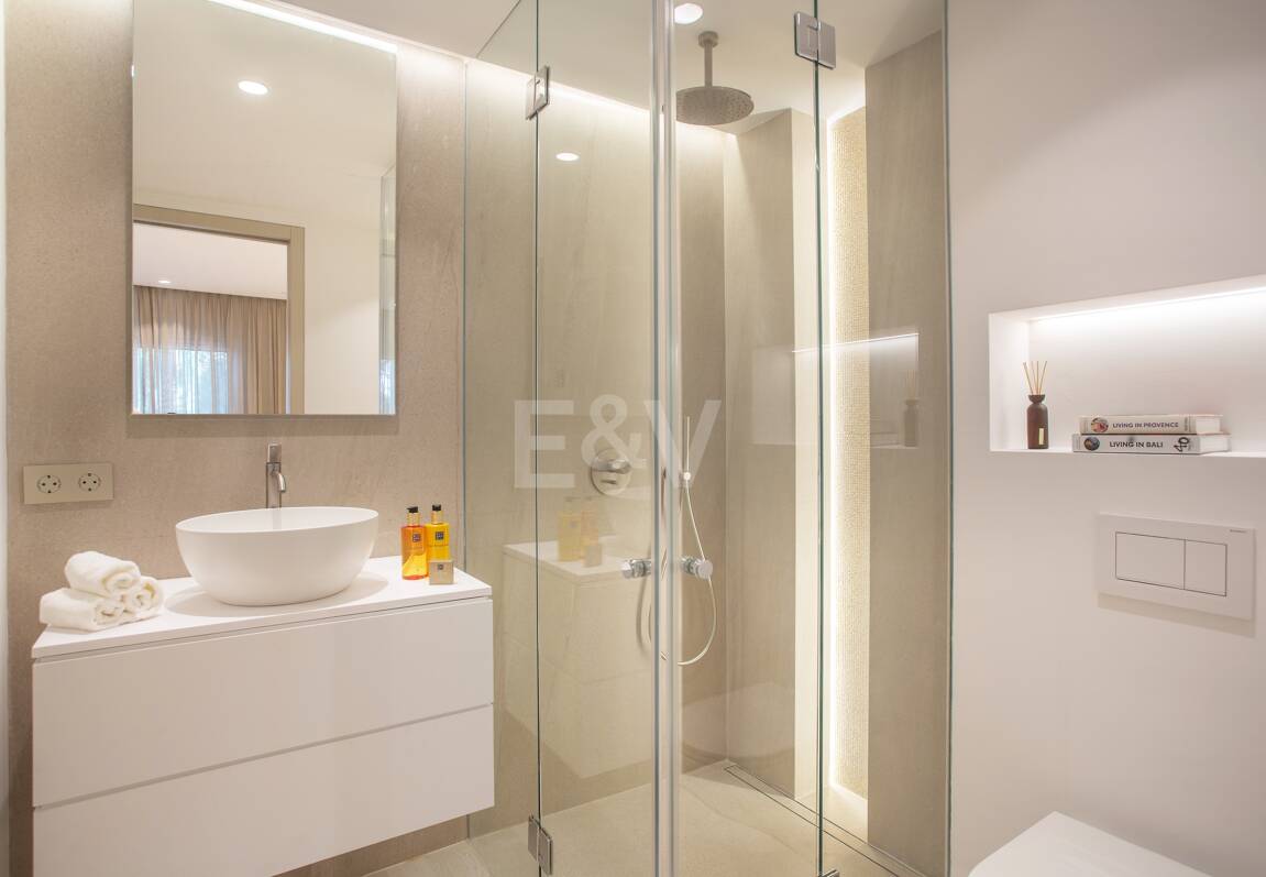 Utsökt lyxlägenhet i Puente Romano