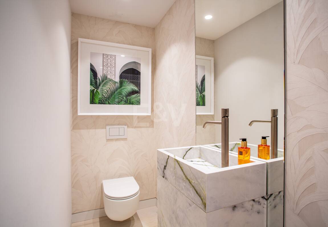 Utsökt lyxlägenhet i Puente Romano