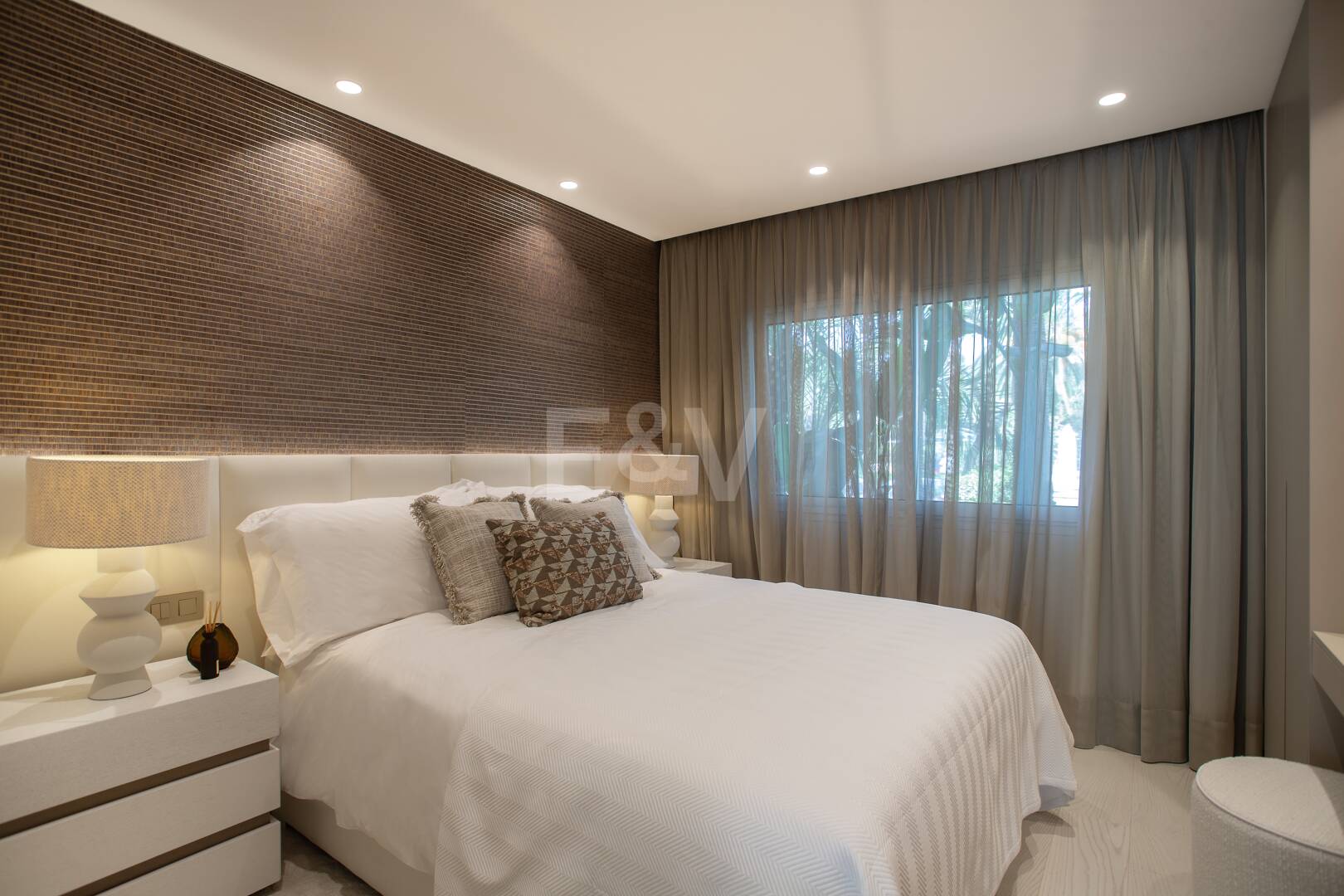 Exquisite Luxus-Wohnung in Puente Romano