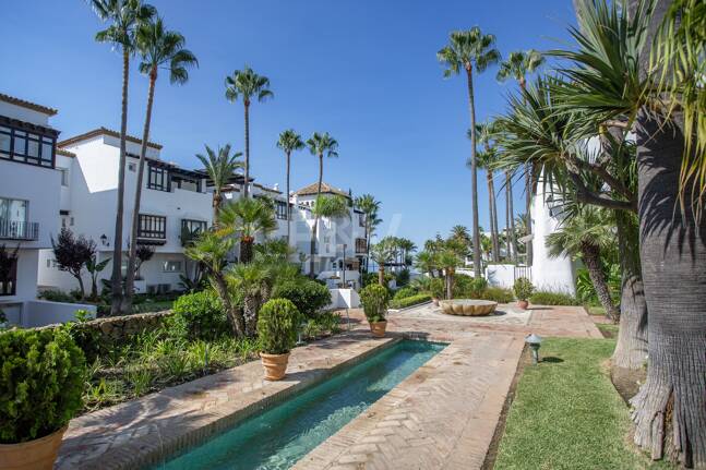 Utsökt lyxlägenhet i Puente Romano