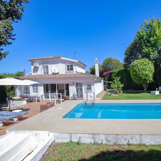 Beachside Villa Offering Privacy, Comfort and Investment Potential
