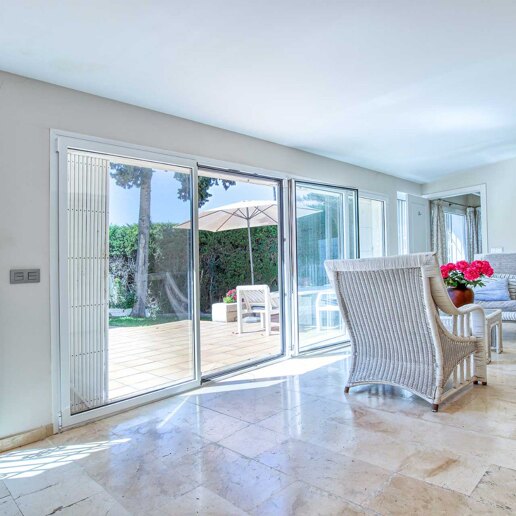 Beachside Villa Offering Privacy, Comfort and Investment Potential