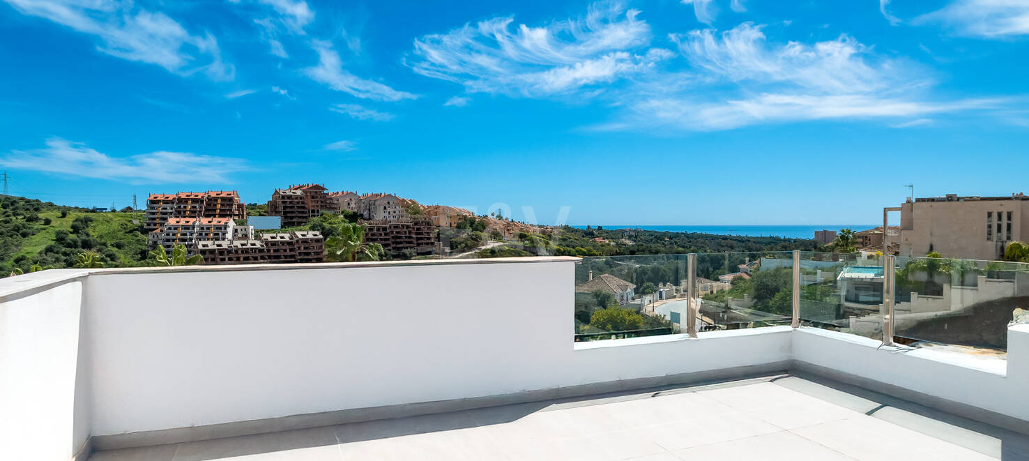 Väl prissatt modern villa i Elviria nära centrum