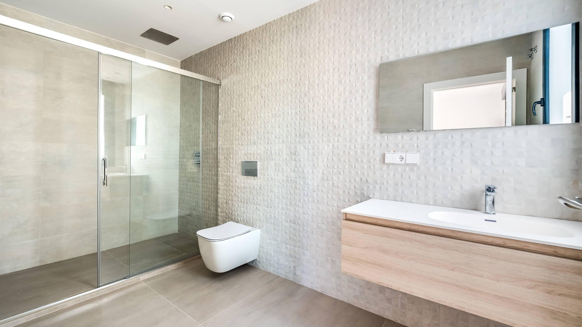 Ny modern villa med Golf och Sea Views