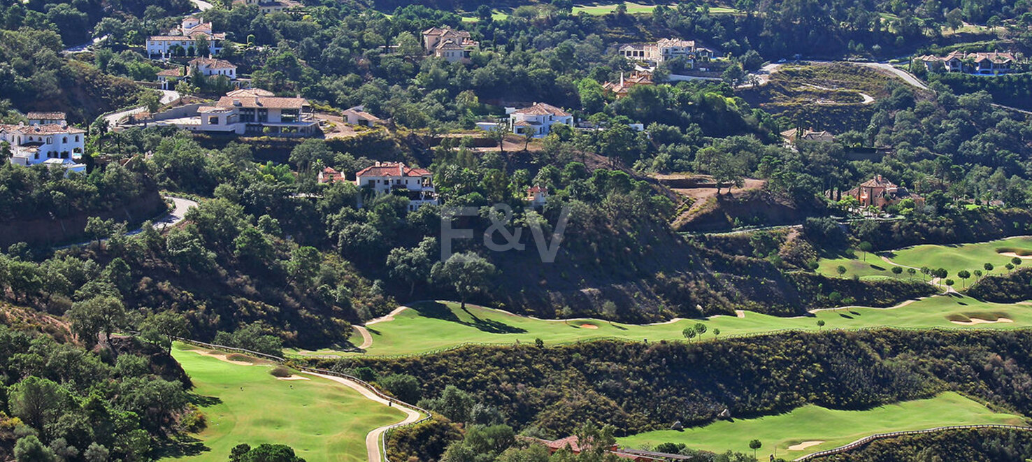 Exquisite 5-Bedroom Mansion with Breathtaking Sea Views in La Zagaleta