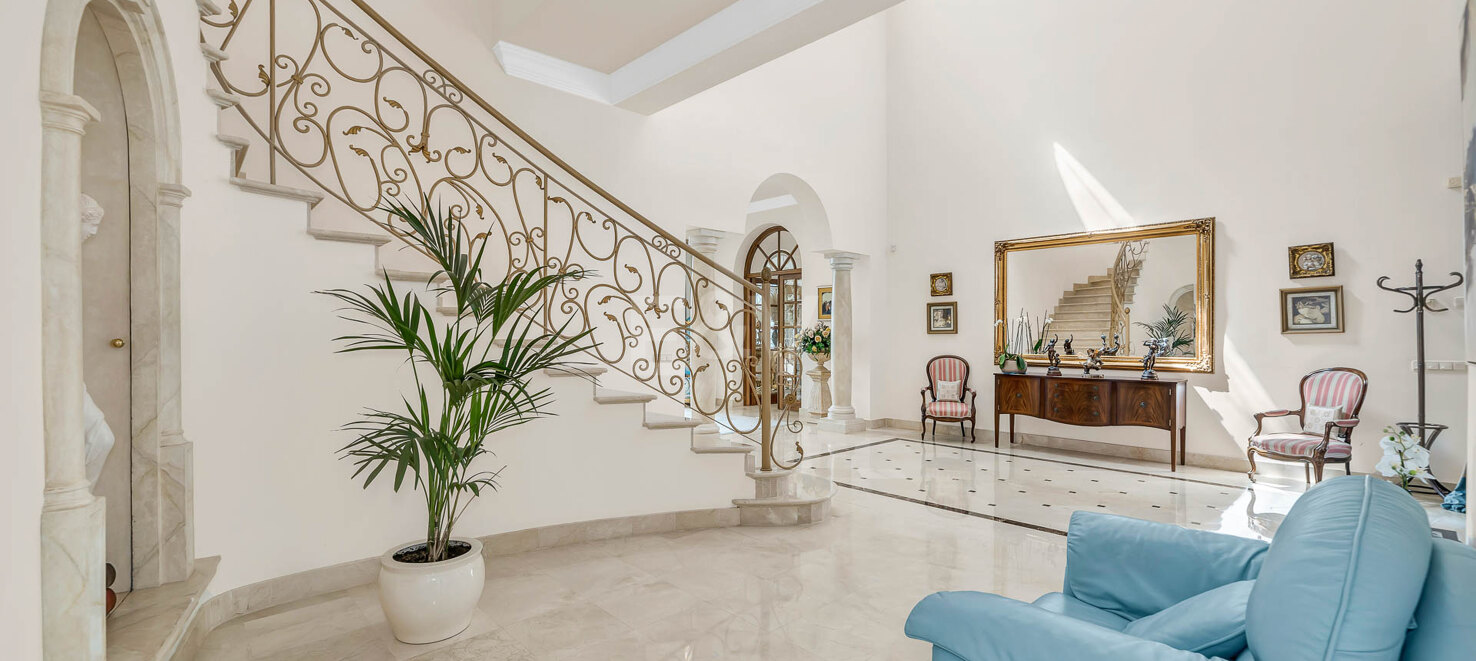 Exquisite 5-Bedroom Mansion with Breathtaking Sea Views in La Zagaleta