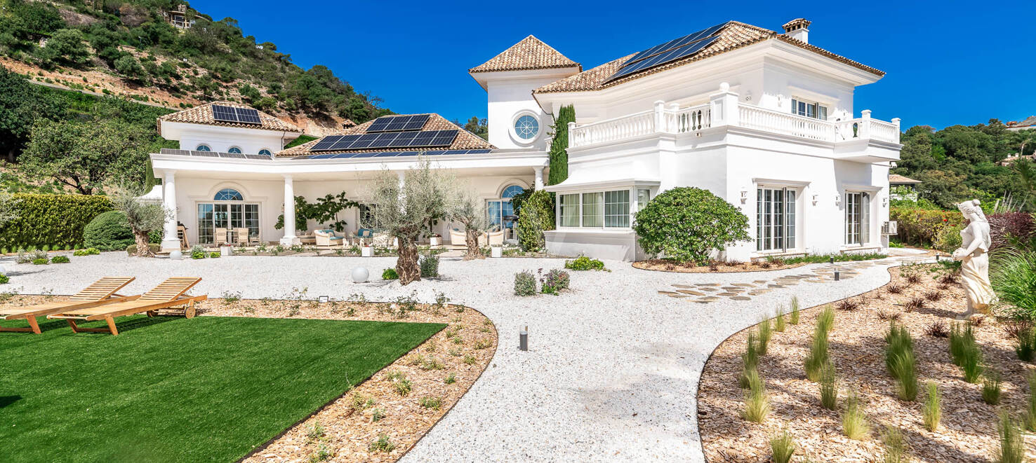 Exquise 5 chambres avec vue imprenable sur la mer à La Zagaleta