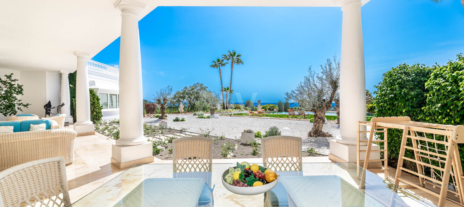 Exquisite 5-Bedroom Mansion with Breathtaking Sea Views in La Zagaleta